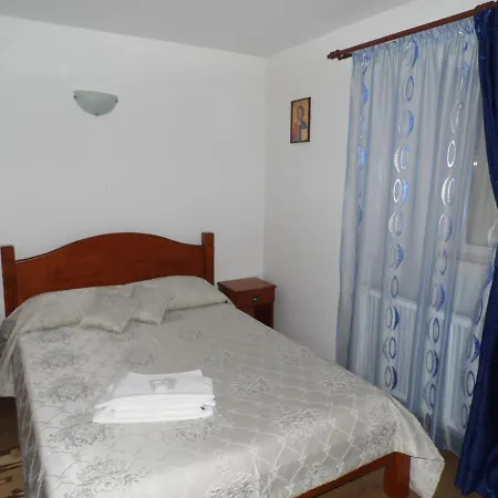 Guest house Vilman House Risnov